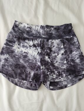 Love Her Women's Soft Comfort Short - Smoking Hot